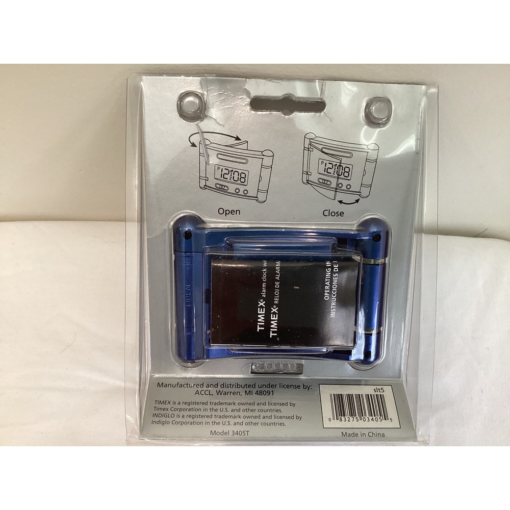 Vintage Timex Indiglo Travel Alarm Clock Blue Digital Model 3405T New NIP - Picture 2 of 2